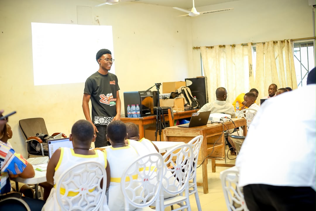 Firefly IO trained 40 teachers and 60 students at Akwatia in the Eastern Region of Ghana.